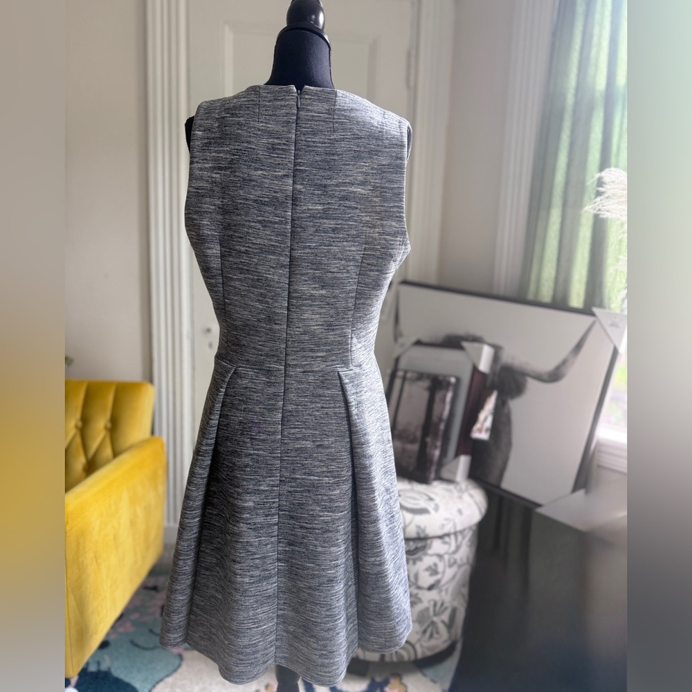 GAP Charcoal Sleeveless Midi Dress - Picture 4 of 6